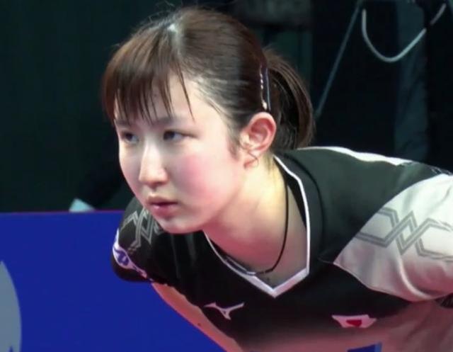 展现了他在 展现了他在