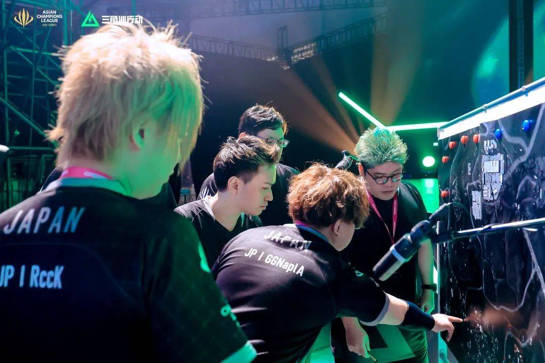 定引发了社 定引发了社