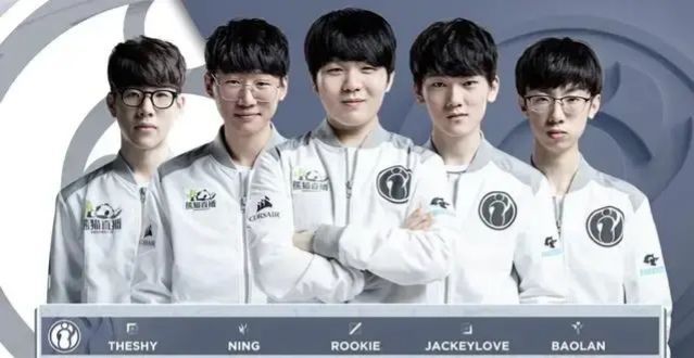 半职业或仅 半职业或仅